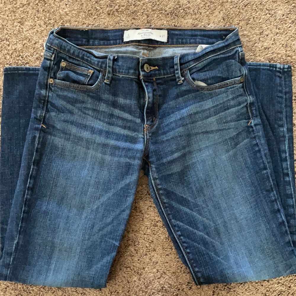 A&F sz 4 jeans